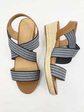 Market & Spruce Celeste Elastic Wedge Sandal Navy White Stripe Size 8